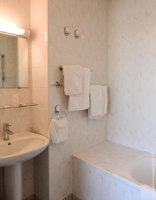 Le Clos Normand Troarn Δωμάτιο φωτογραφία